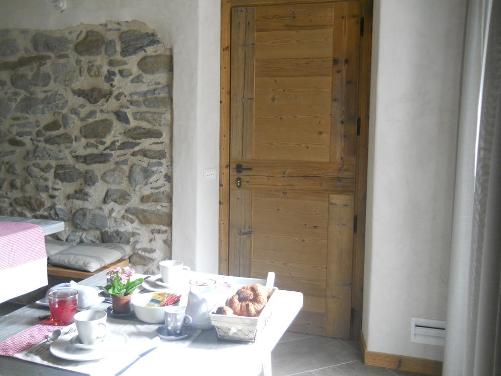 La Vita In Campagna Villa di Tirano Exterior photo